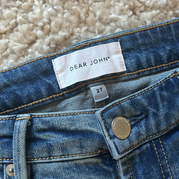 Dear John, super stretchy with a slight flare bootcut. Not a high rise waist - Picture 3 of 8